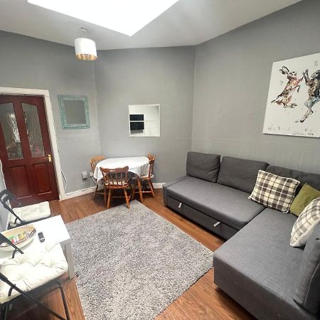 Unique Flat In The City Center Dublin Exterior photo