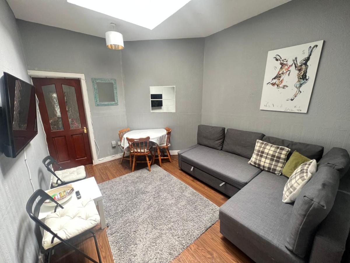 Unique Flat In The City Center Dublin Exterior photo